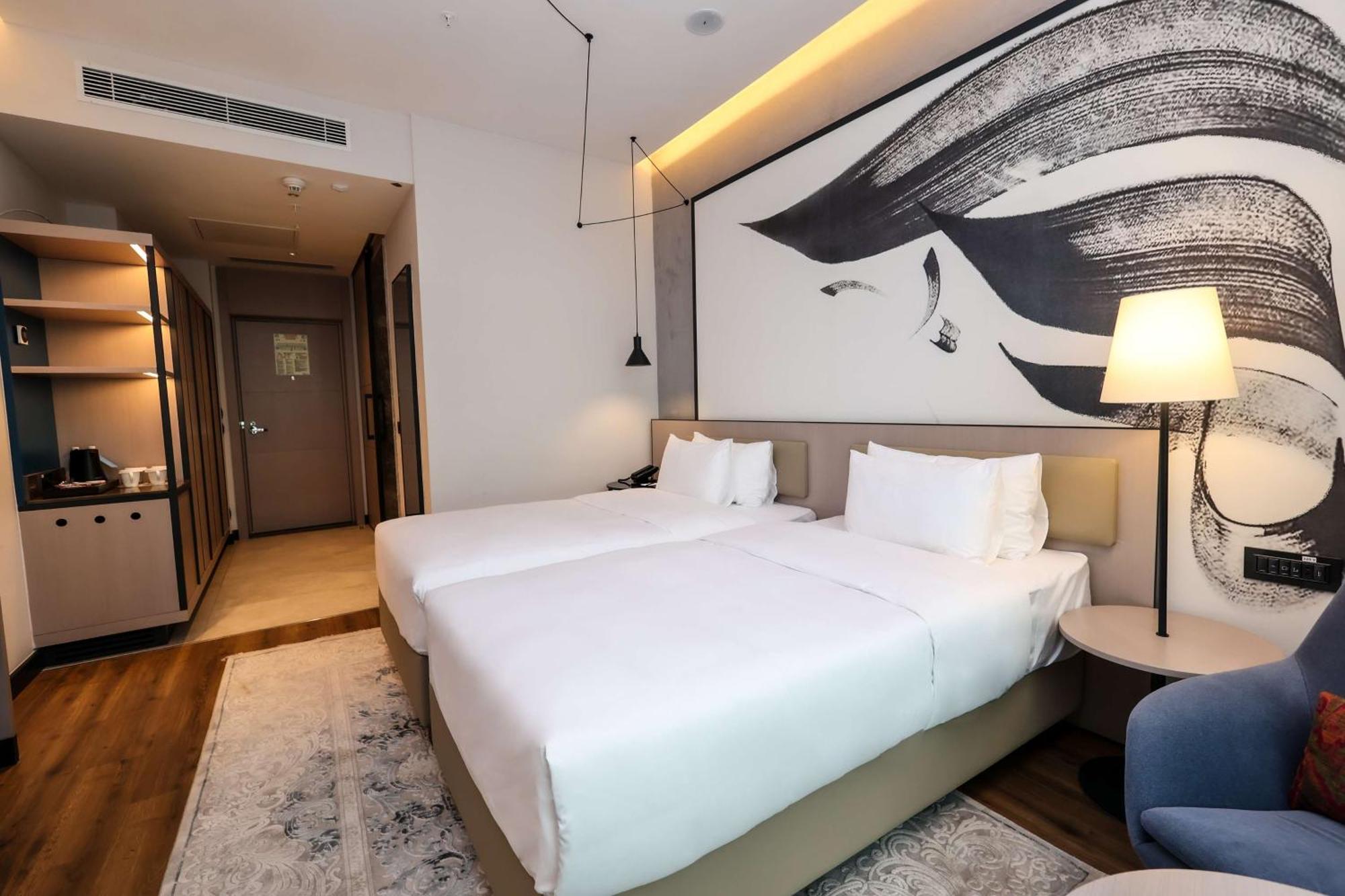 Hilton Garden Inn Samarkand Afrosiyob Exteriör bild