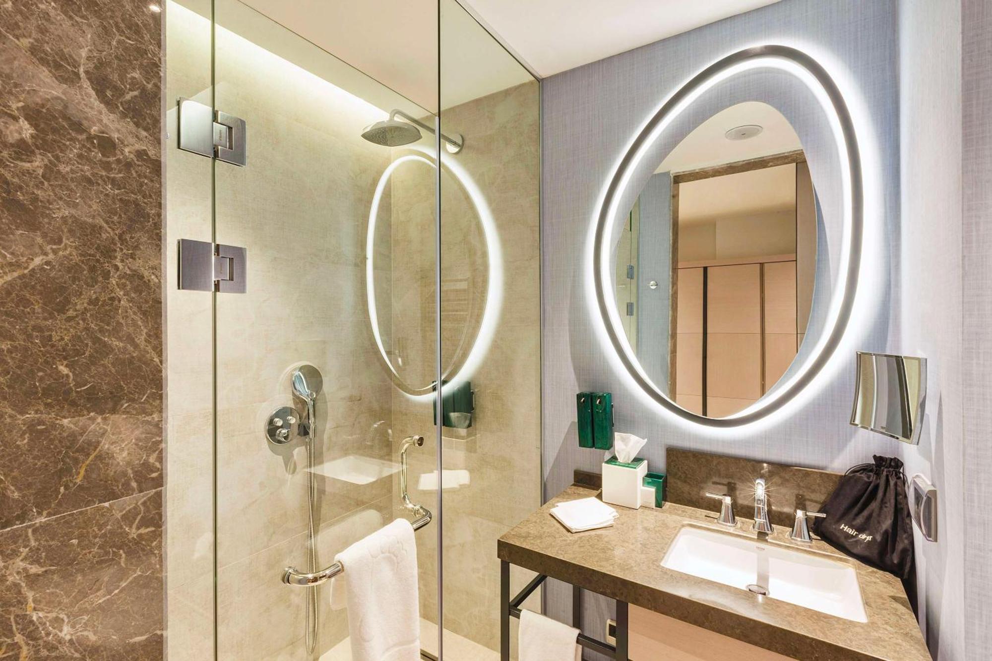 Hilton Garden Inn Samarkand Afrosiyob Exteriör bild